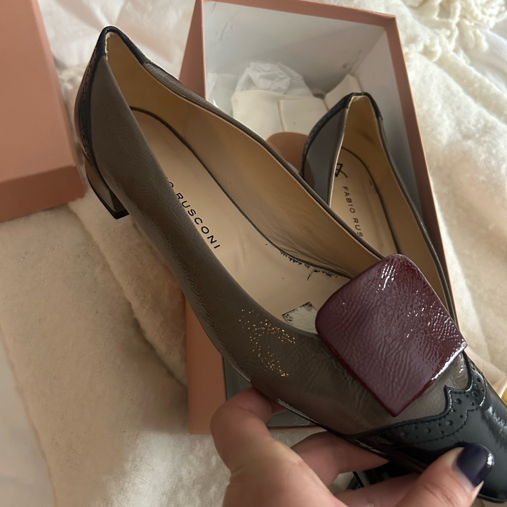 Women's Two-Tone Leather Low Heel Loafers in Taupe & Burgundy